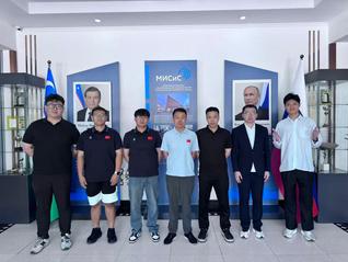 土木工程学院师生赴乌兹别克斯坦...